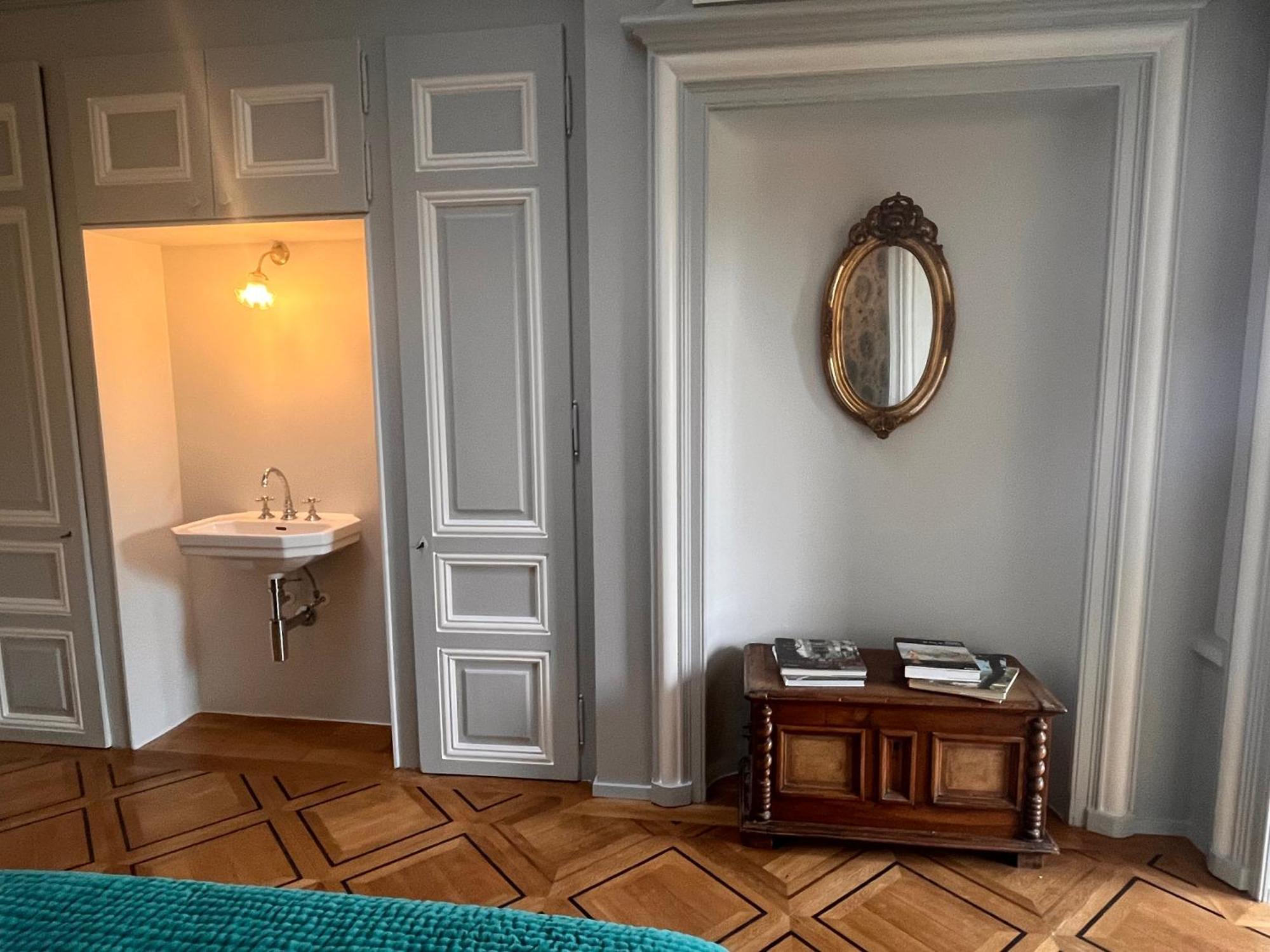 Le Faubourg 29 Hotel Neuchâtel Buitenkant foto